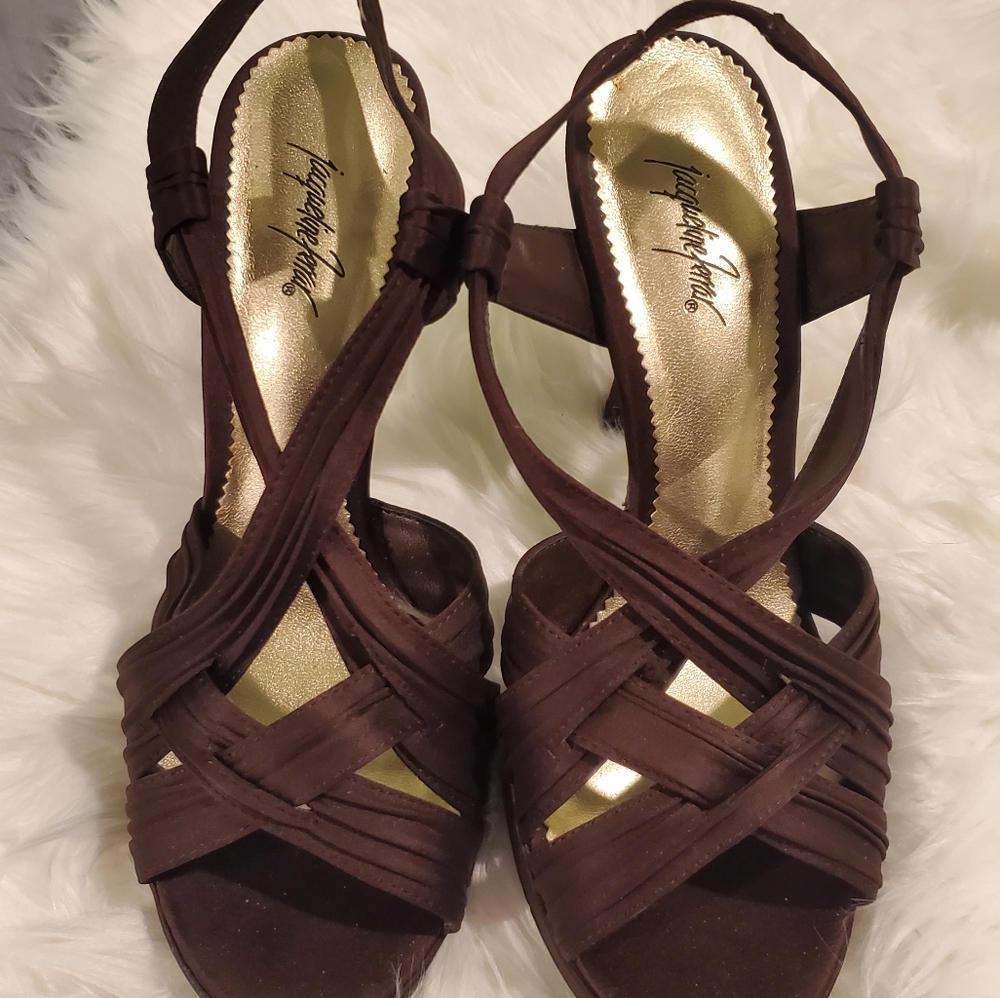 Jacqueline Ferrar brown satin sandal